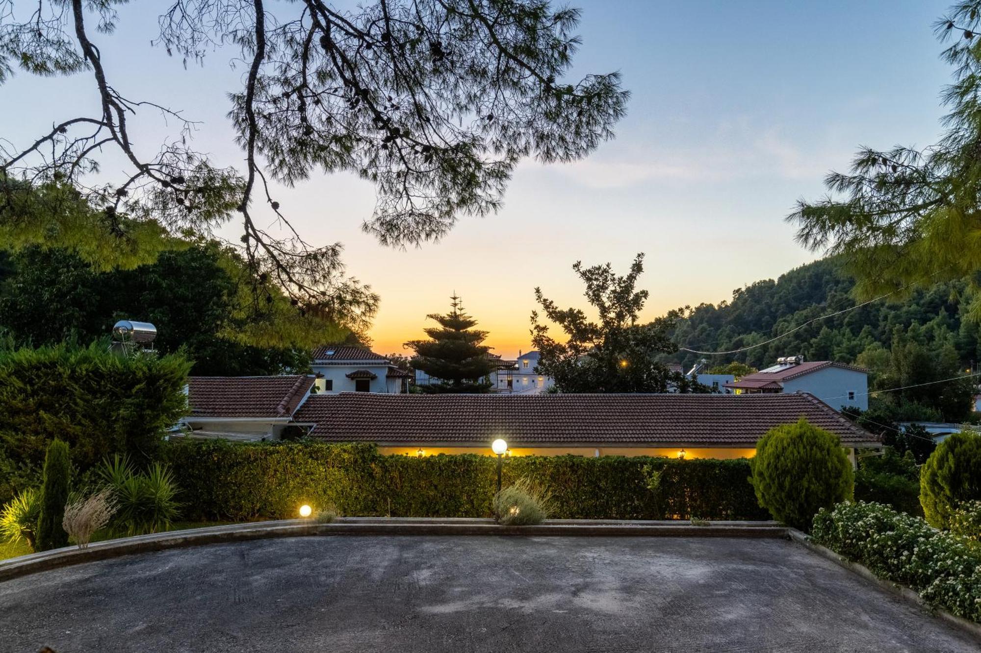 Skopelos Country House Diamantis & Chrisi Agnontas Екстериор снимка