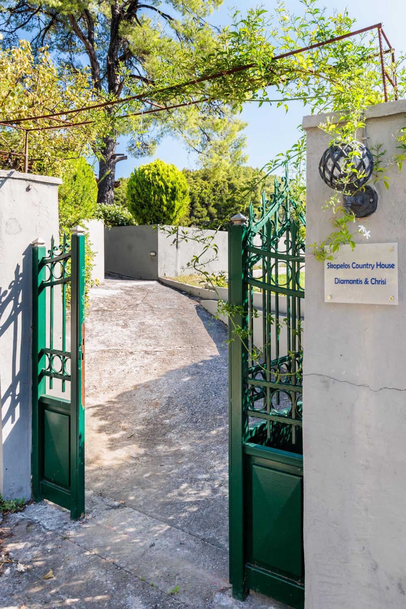 Skopelos Country House Diamantis & Chrisi Agnontas Екстериор снимка